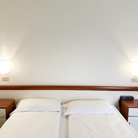 Hotel Bristol Riva del Garda Dış mekan fotoğraf