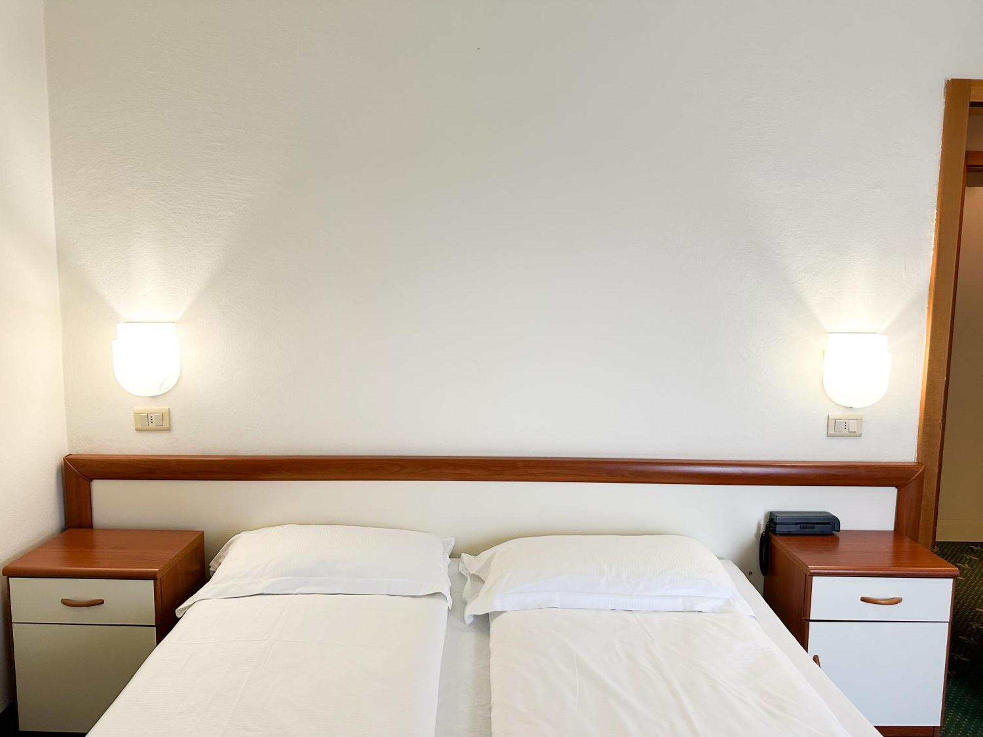 Hotel Bristol Riva del Garda Dış mekan fotoğraf