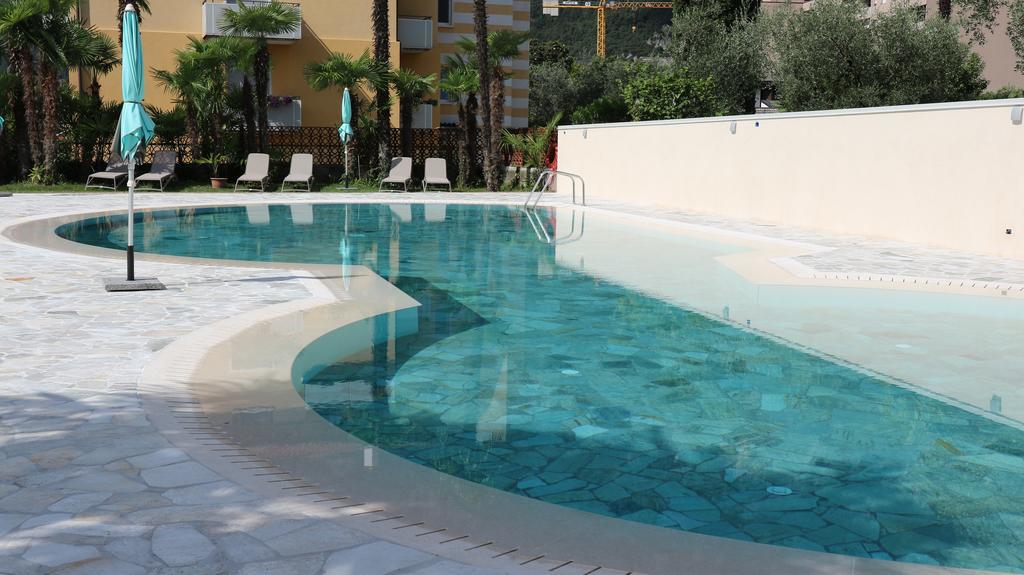 Hotel Bristol Riva del Garda Dış mekan fotoğraf