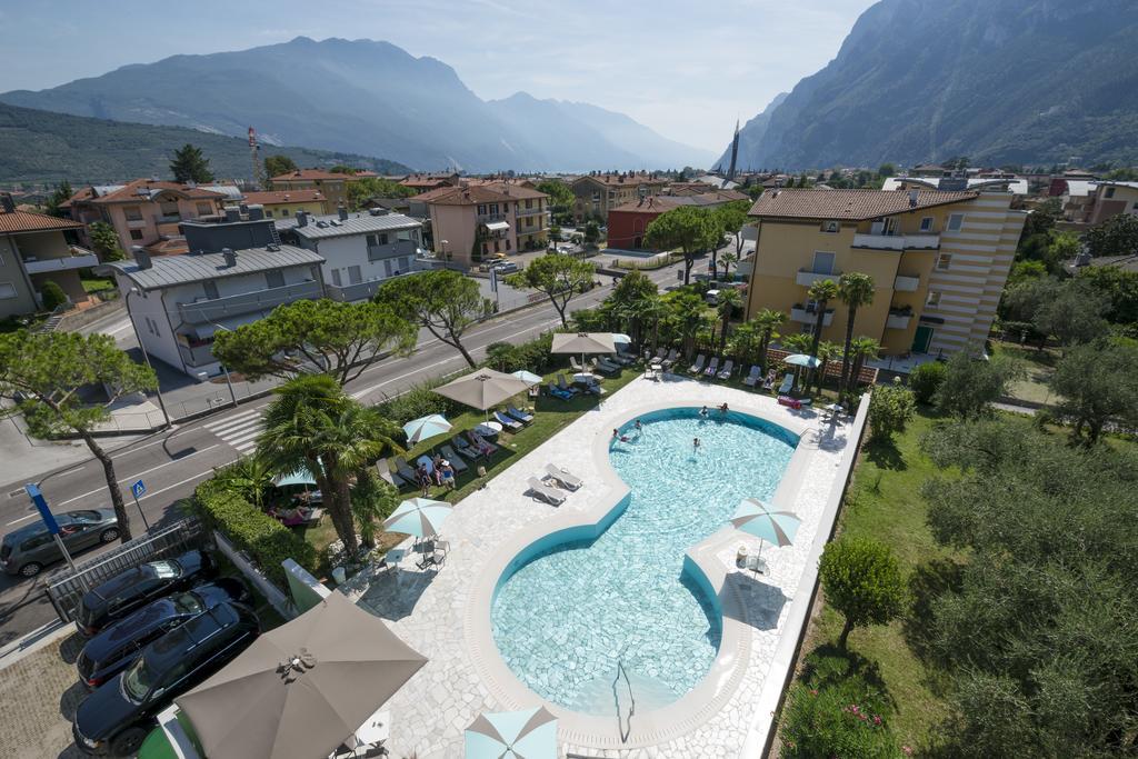 Hotel Bristol Riva del Garda Dış mekan fotoğraf