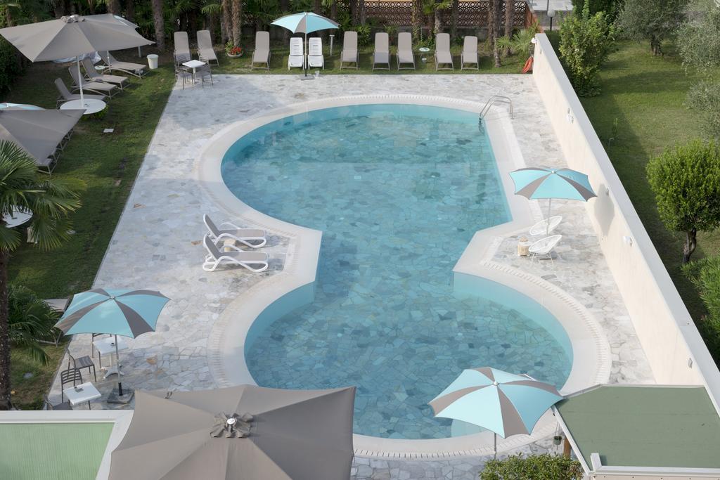 Hotel Bristol Riva del Garda Dış mekan fotoğraf
