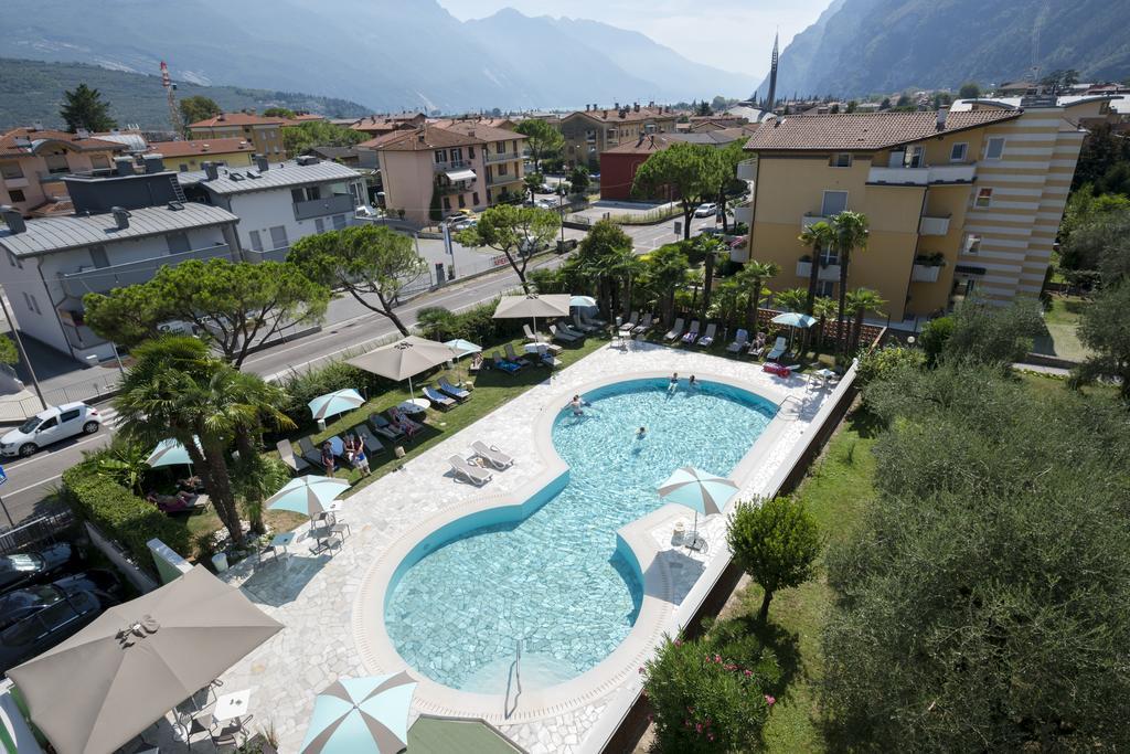 Hotel Bristol Riva del Garda Dış mekan fotoğraf