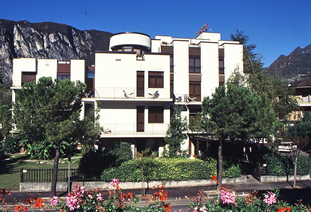 Hotel Bristol Riva del Garda Dış mekan fotoğraf